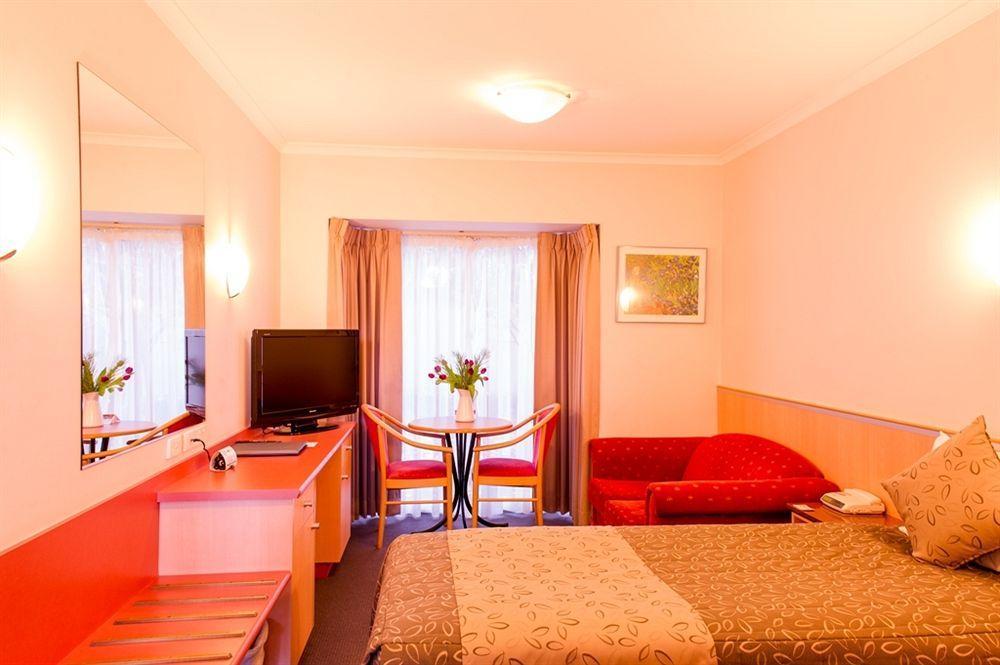 The Waverley International Hotel Глен-Уэверли Экстерьер фото