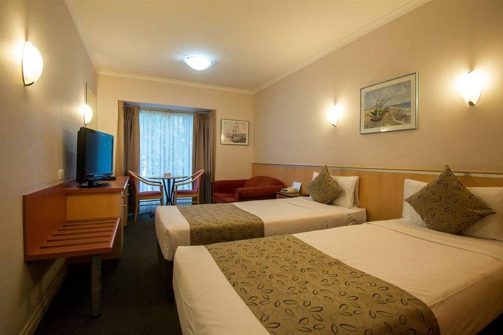 The Waverley International Hotel Глен-Уэверли Экстерьер фото